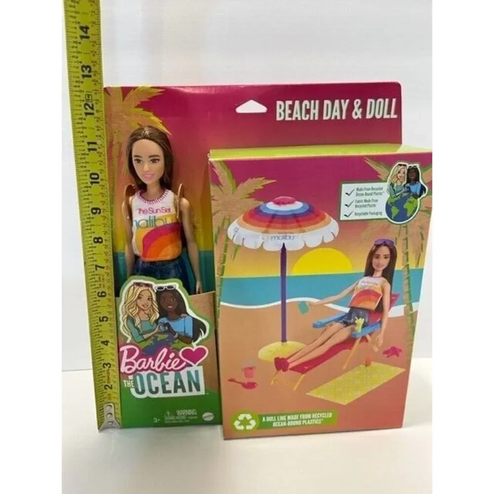 Barbie Loves The Ocean Beach Day and Doll Playset New‎